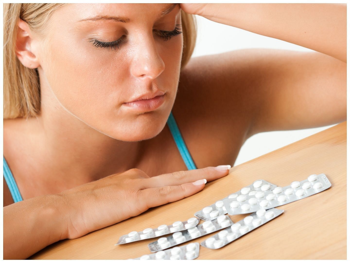 Apart from alcohol and drugs medication also alter gene in our body (Image via Vecteezy)